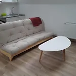 Al in den Aap gelogeerd?